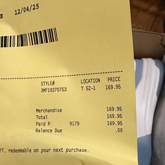 THE ROGER ADV Pro White Athletic Shoes - Picture 2 of 6